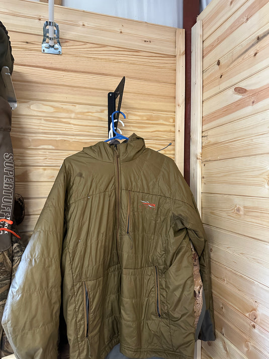 Coat Holder
